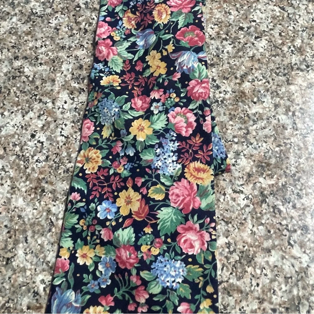 Wildflower Flower Pattern Tie 100% Cotton, Rainbow Colors - Picture 2 of 6